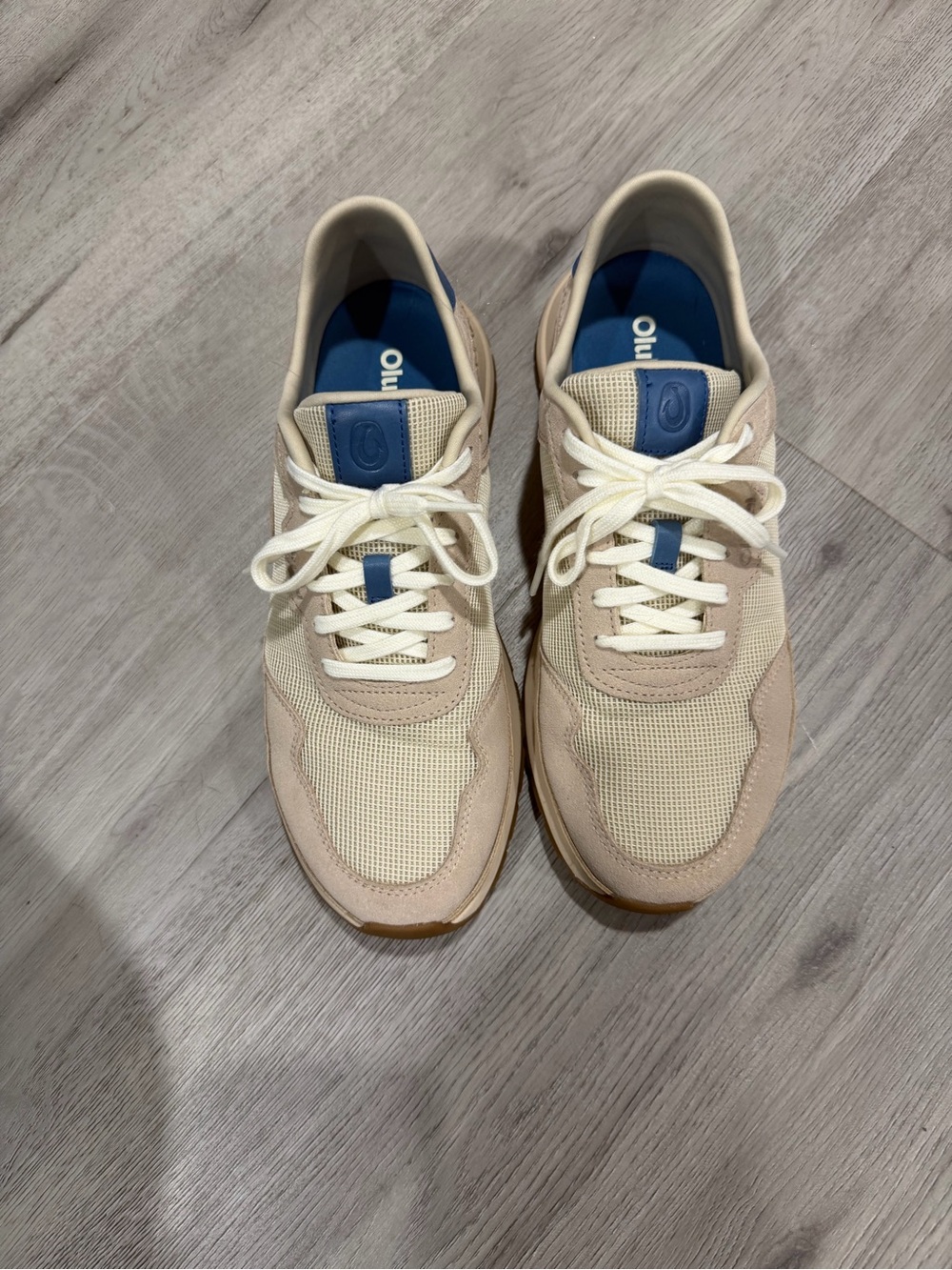 OluKai Men's Beige and Blue Accent Mesh Sneakers